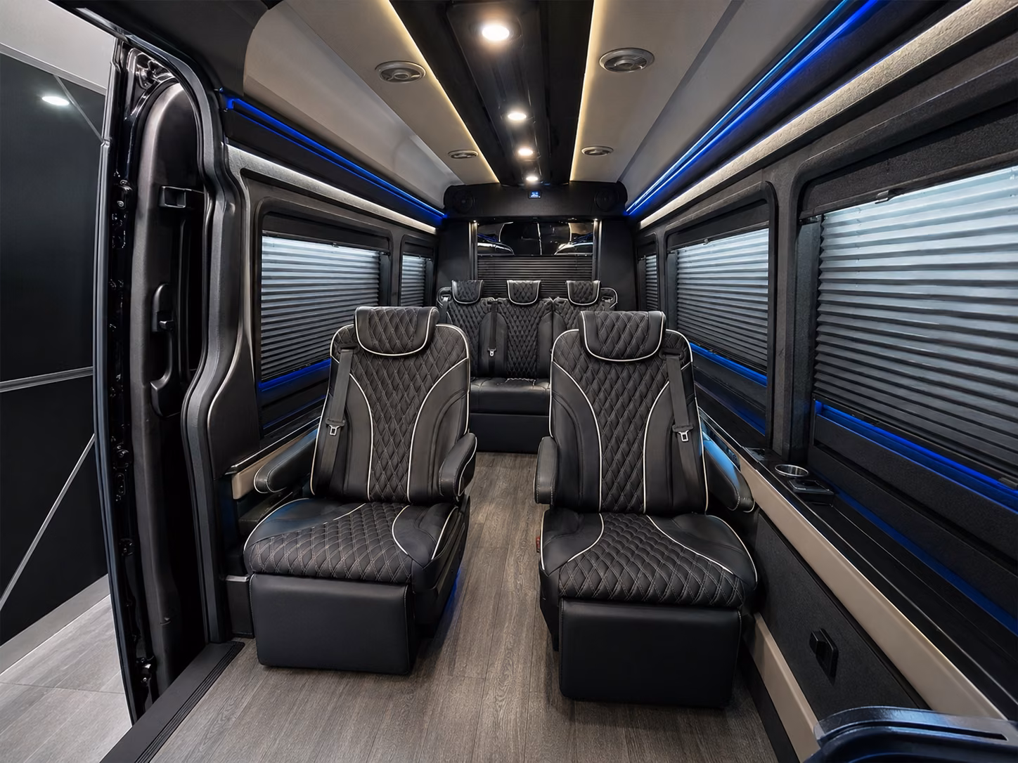 reno airport shuttle buses for employees