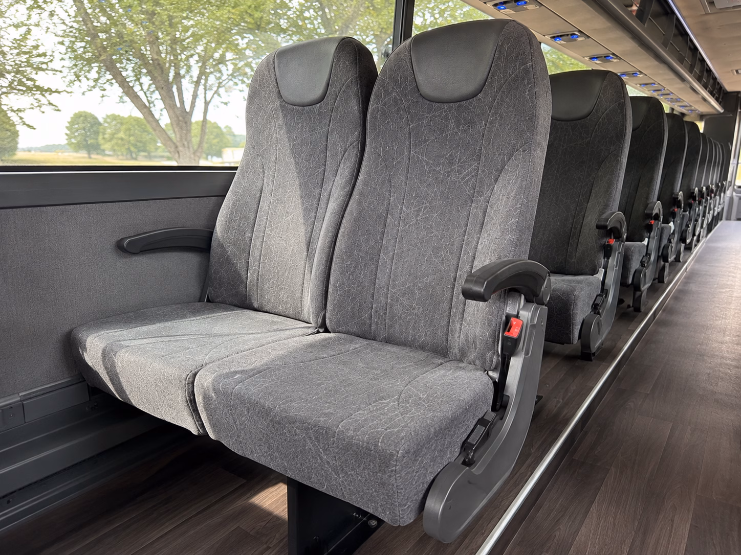 rno airport shuttles for out of town wedding guests